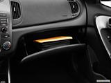  Glove box open photo